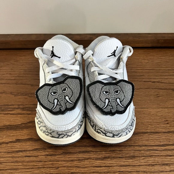 Air Jordan Retro Sneakers White Cement with Hide Seek Elephant - Main Image